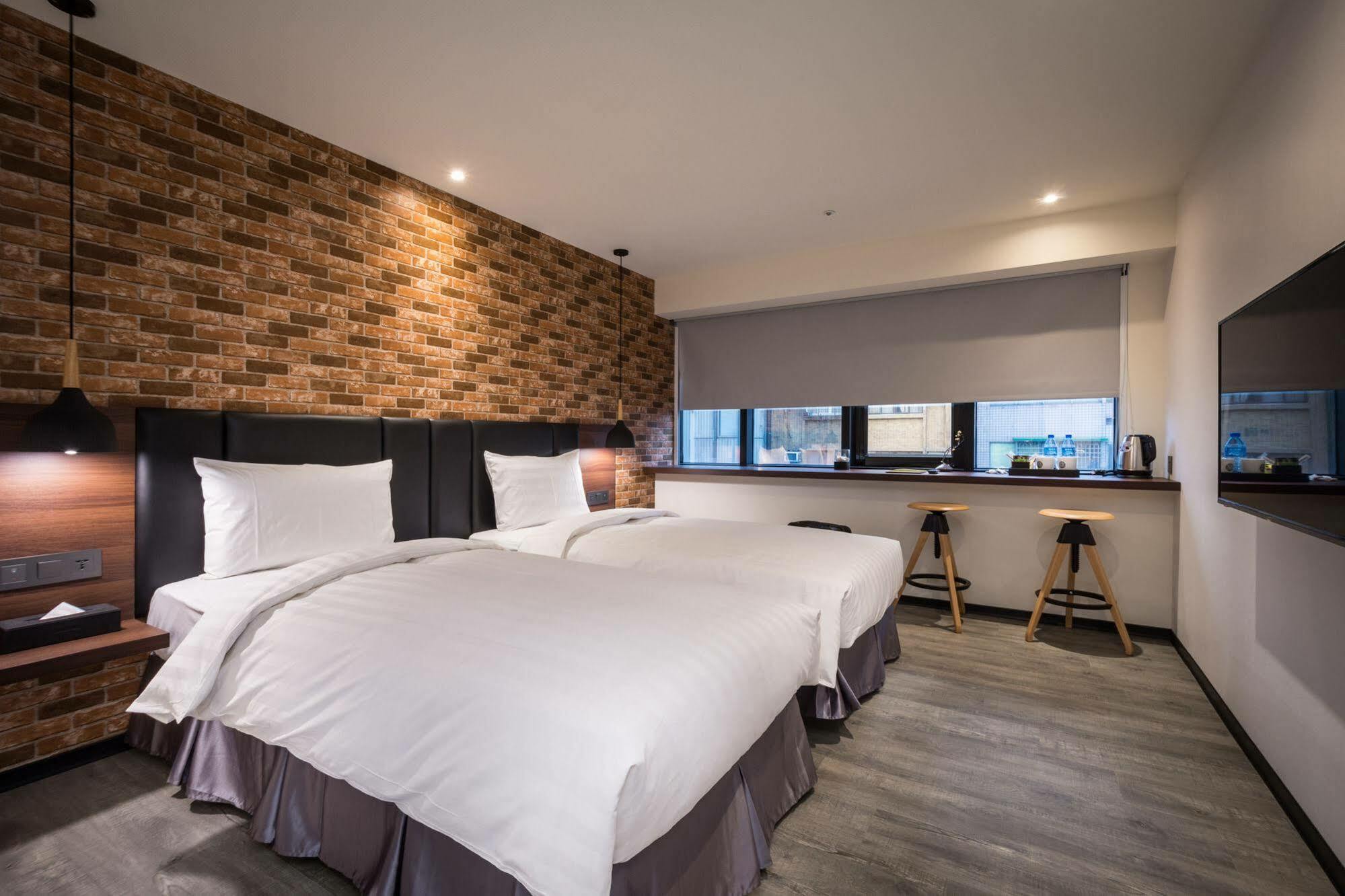 Goldinn Hotel Taipei Bagian luar foto