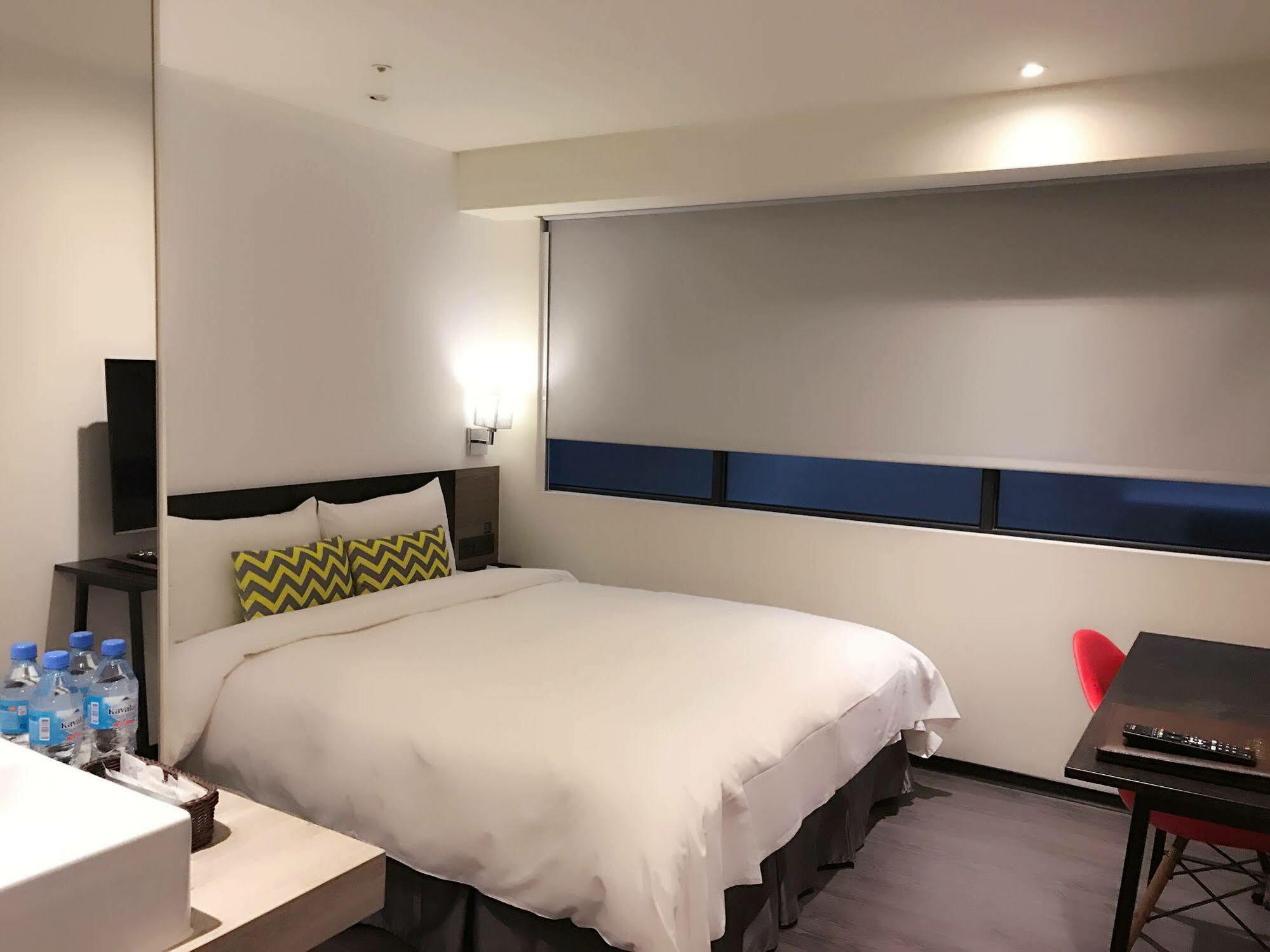 Goldinn Hotel Taipei Bagian luar foto