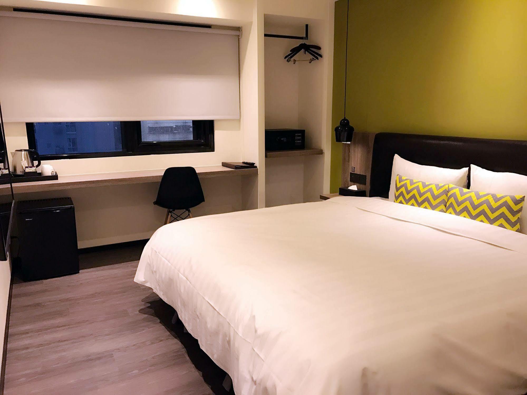 Goldinn Hotel Taipei Bagian luar foto